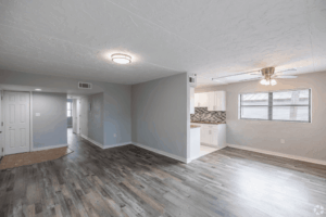 Coral harbor fort myers fl 2br 2ba 1152sf living room